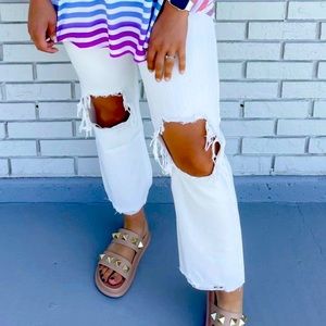 Distressed White Kancan jeans
